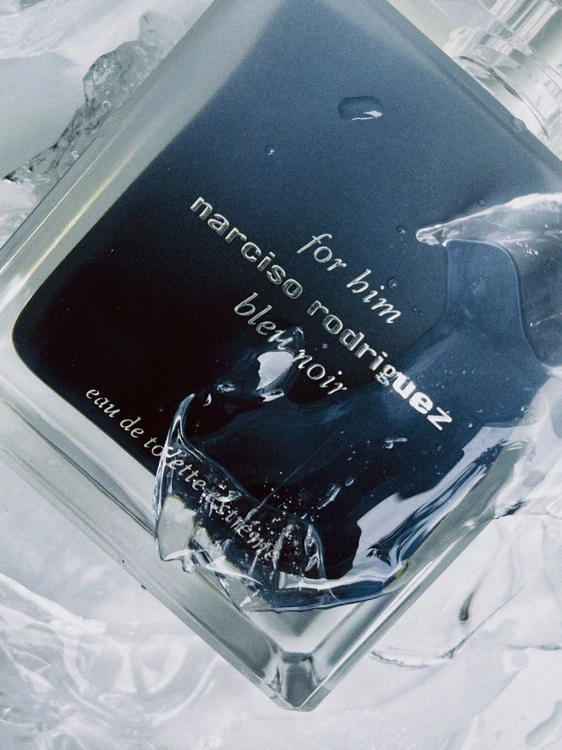 Narciso Rodriguez For Him Bleu Noir Eau De Toilette Extreme