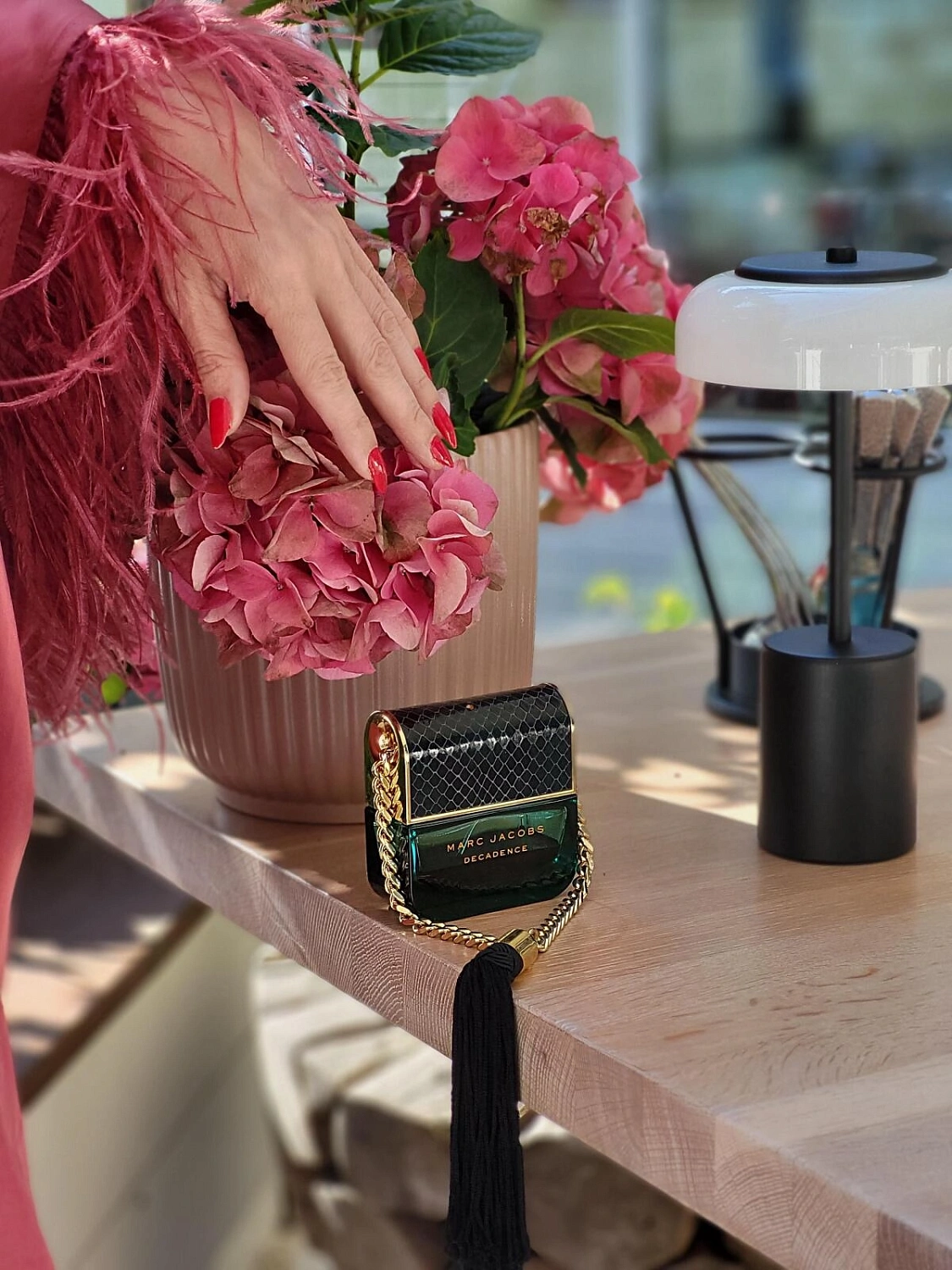 MARC JACOBS Decadence