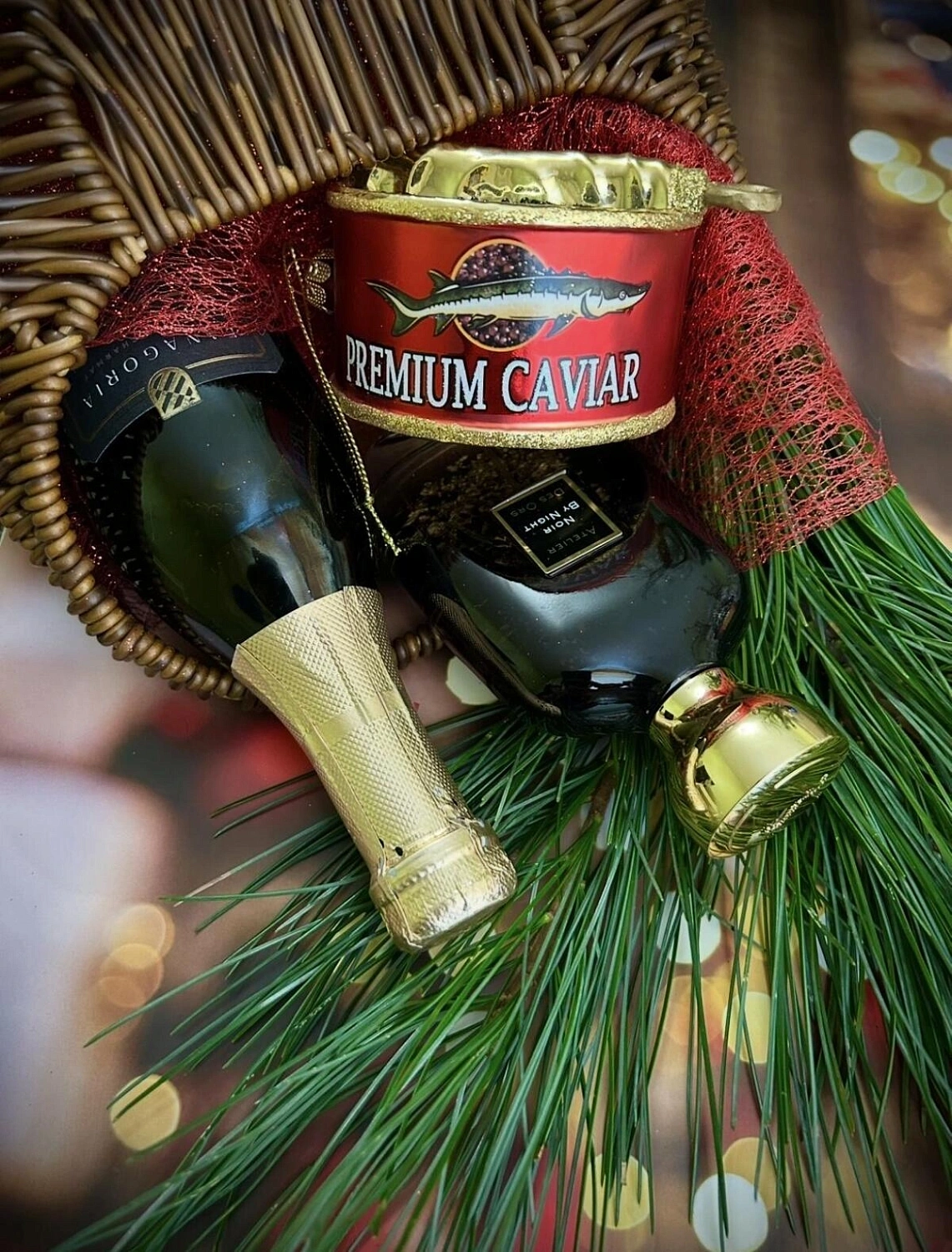 Atelier des Ors Noir by Night