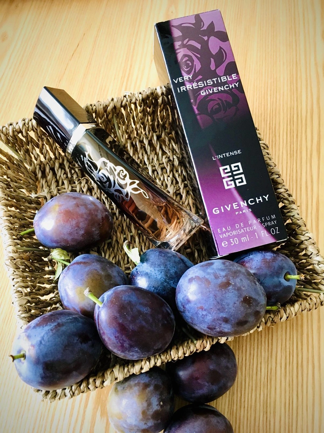 Very Irresistible Givenchy  L’Intense