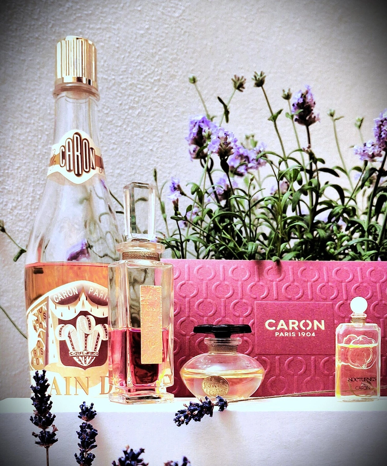 Royal Bain de Caron