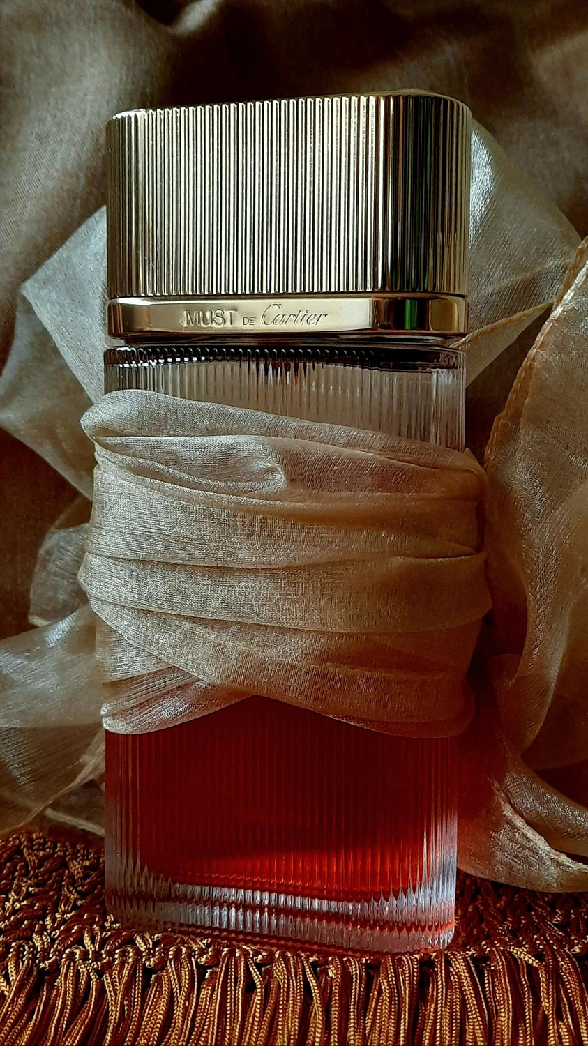 Must de Cartier Gold
