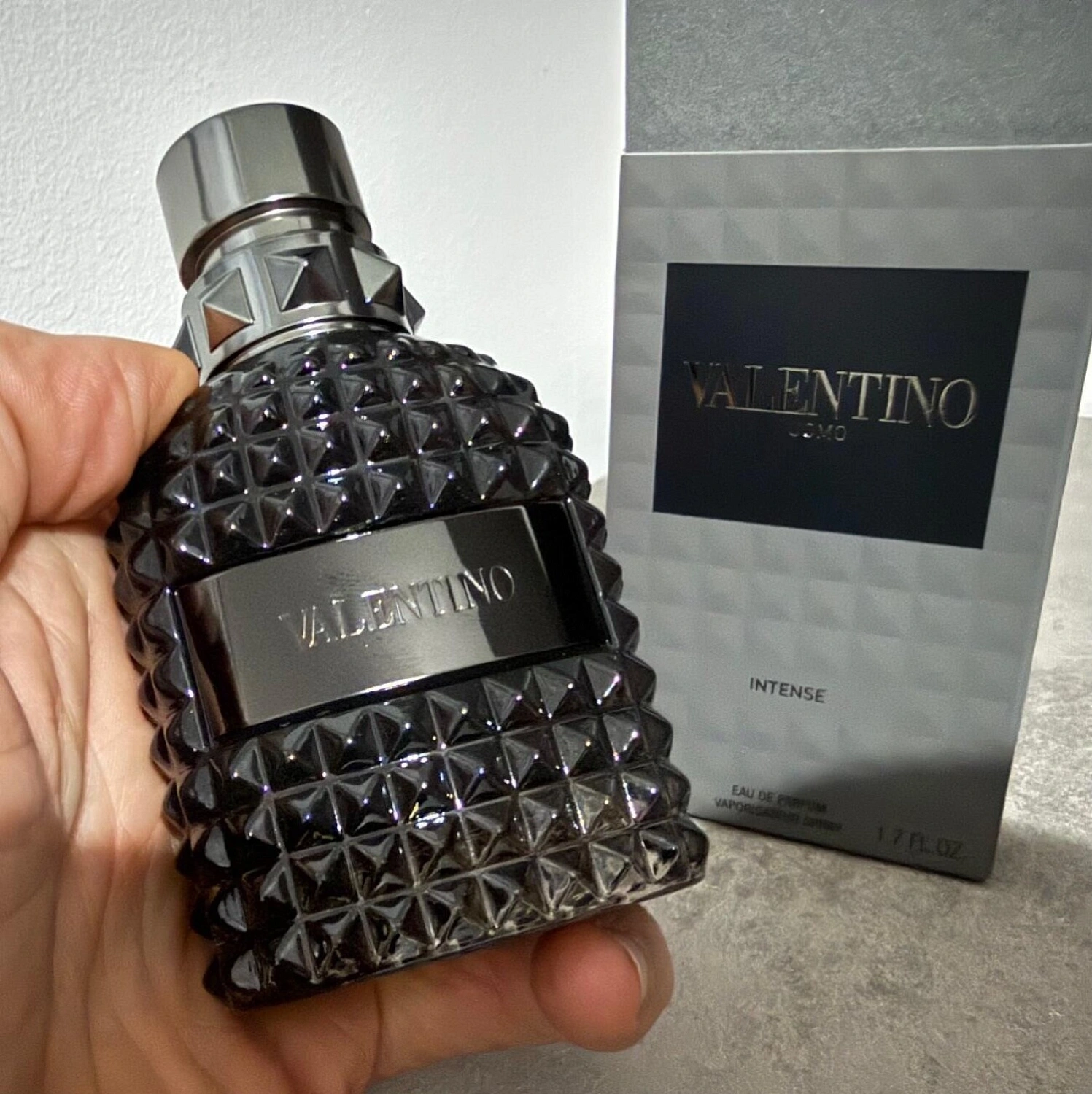 Valentino Uomo Intense 2021