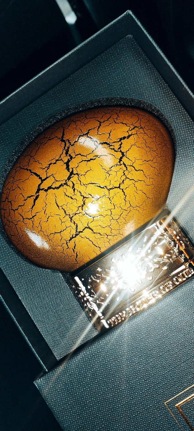 The House of Oud Golden Powder