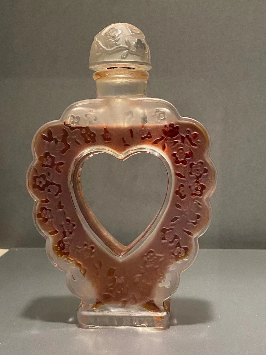 NINA RICCI Coeur Joir NINA RICCI Coeur Joir