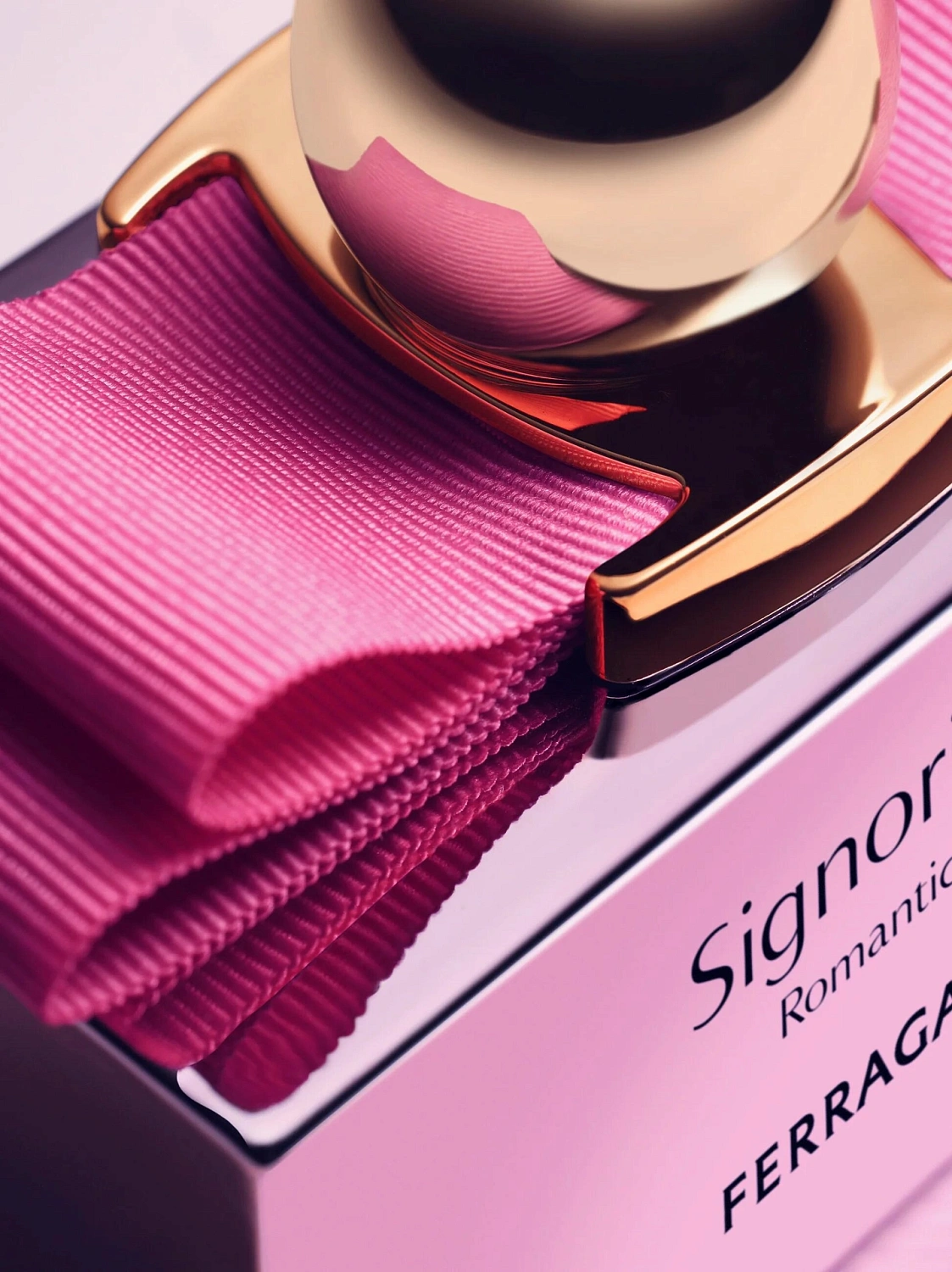Salvatore Ferragamo Signorina Romantica