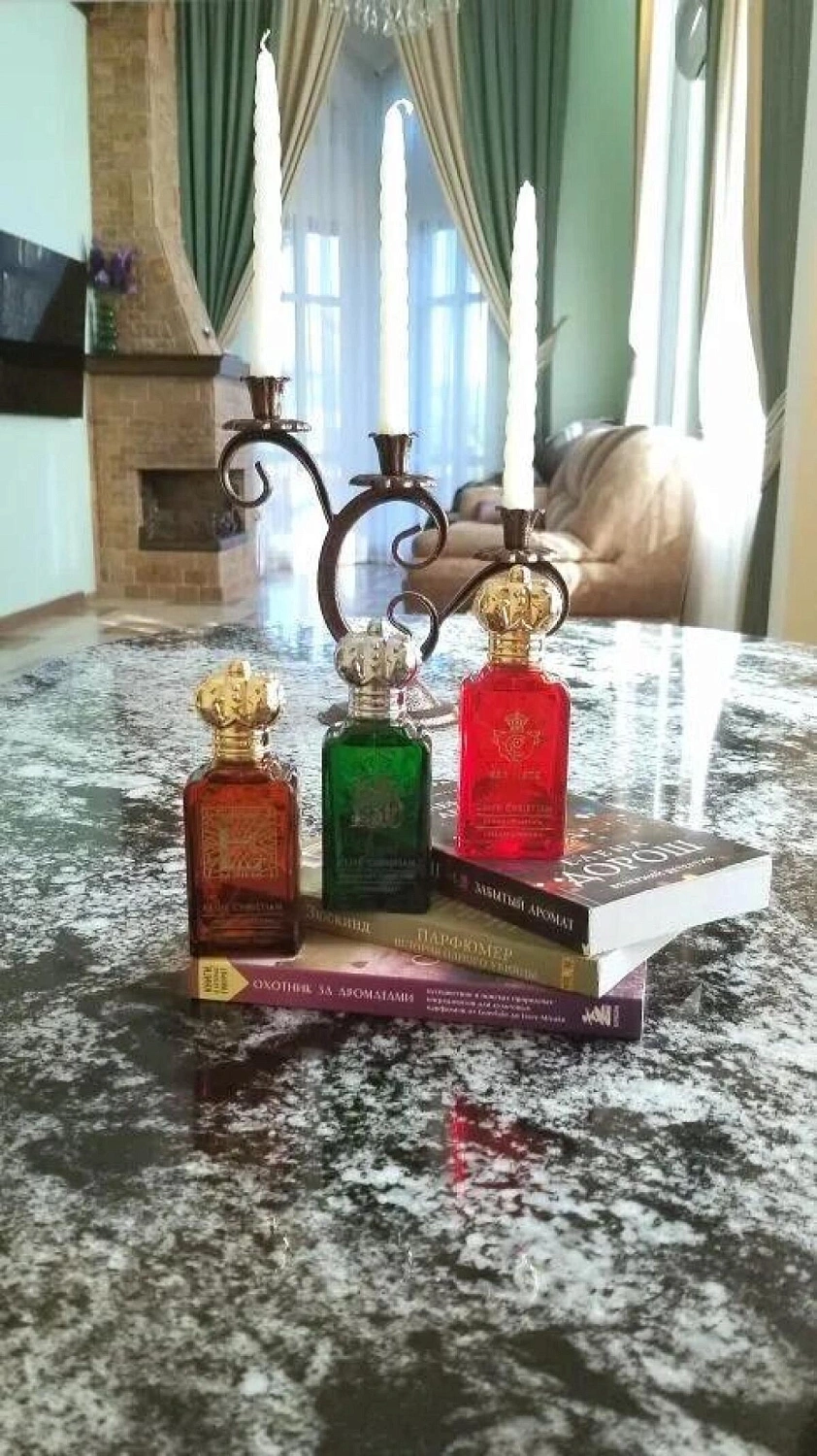 Clive Christian E for Men Gourmand Oriental With Sweet Clove