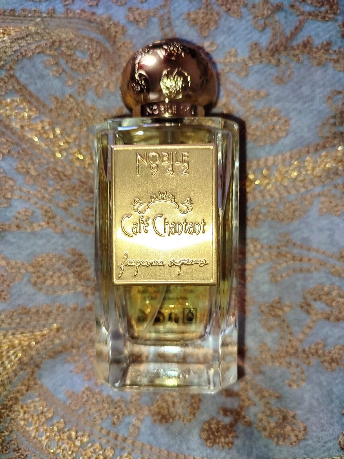 Nobile 1942 Cafe Chantant