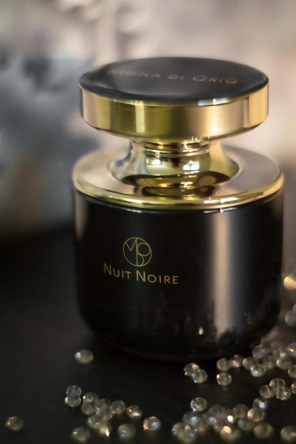 Mona di Orio Nuit Noire