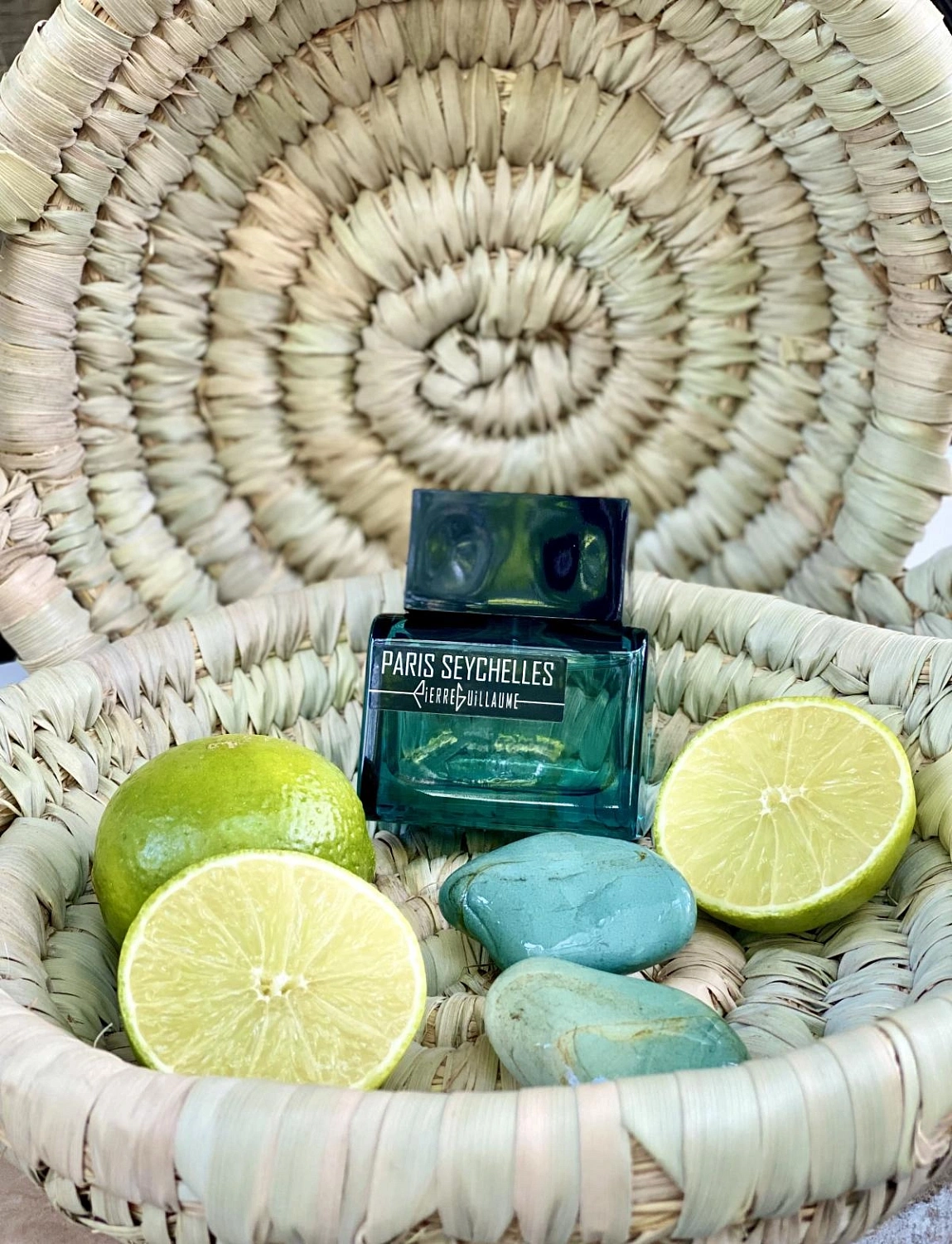 Pierre Guillaume Appelez-Moi Seychelles