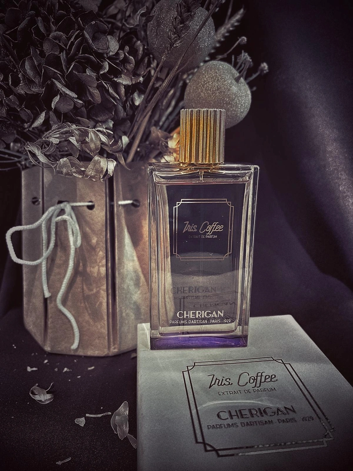 Cherigan Iris Coffee Cherigan Iris Coffee