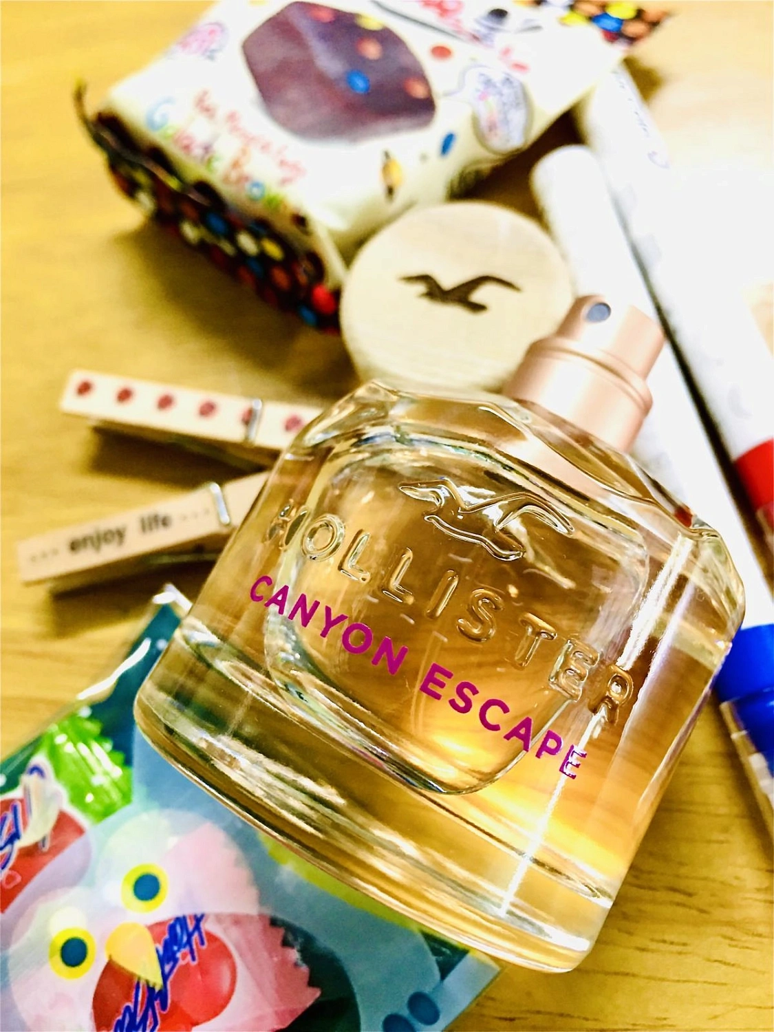 Hollister Canyon Escape Woman