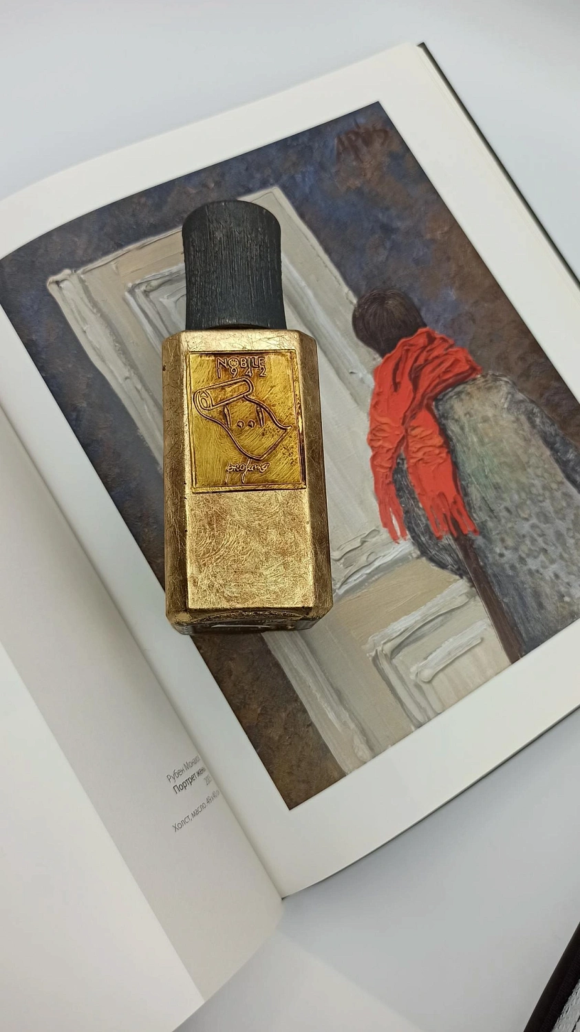 Nobile 1942 1001 Nobile 1942 1001
