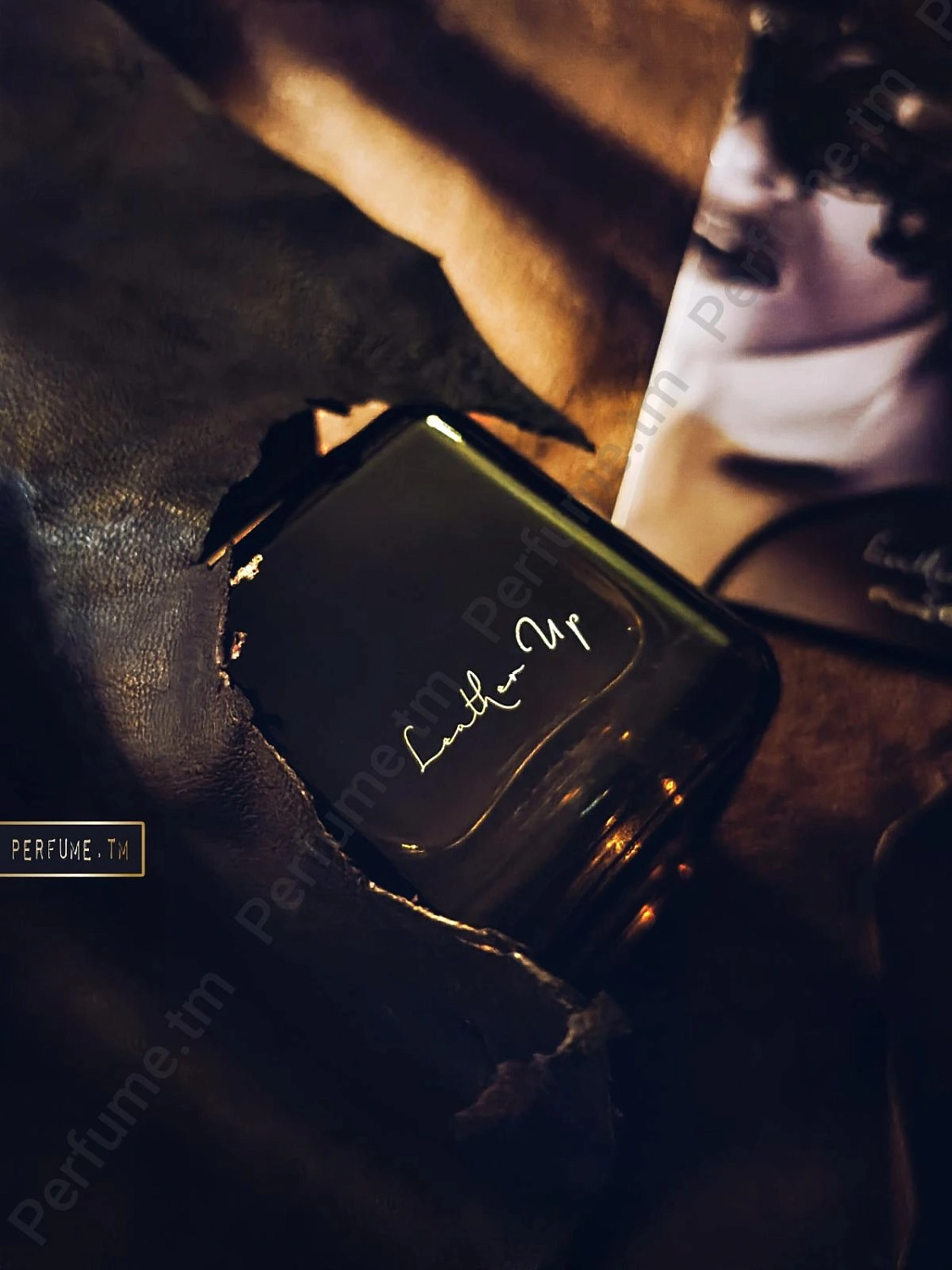 Phuong Dang Leather Up Phuong Dang Leather Up