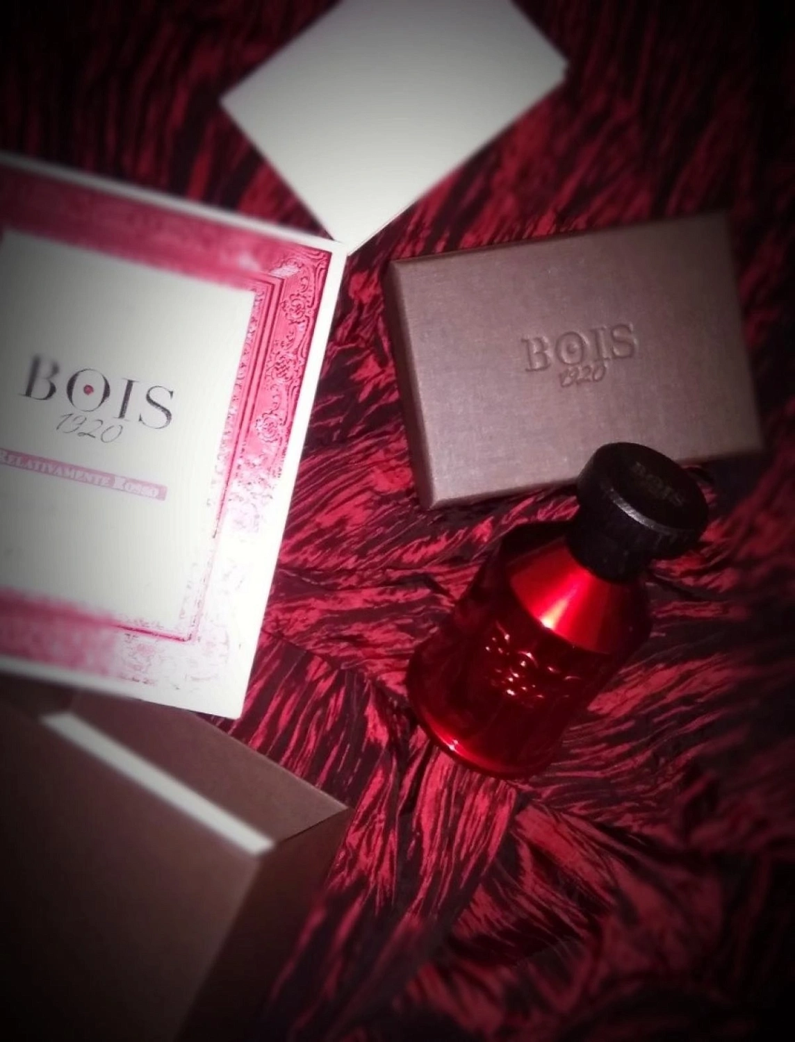 Bois 1920 Relativamente Rosso