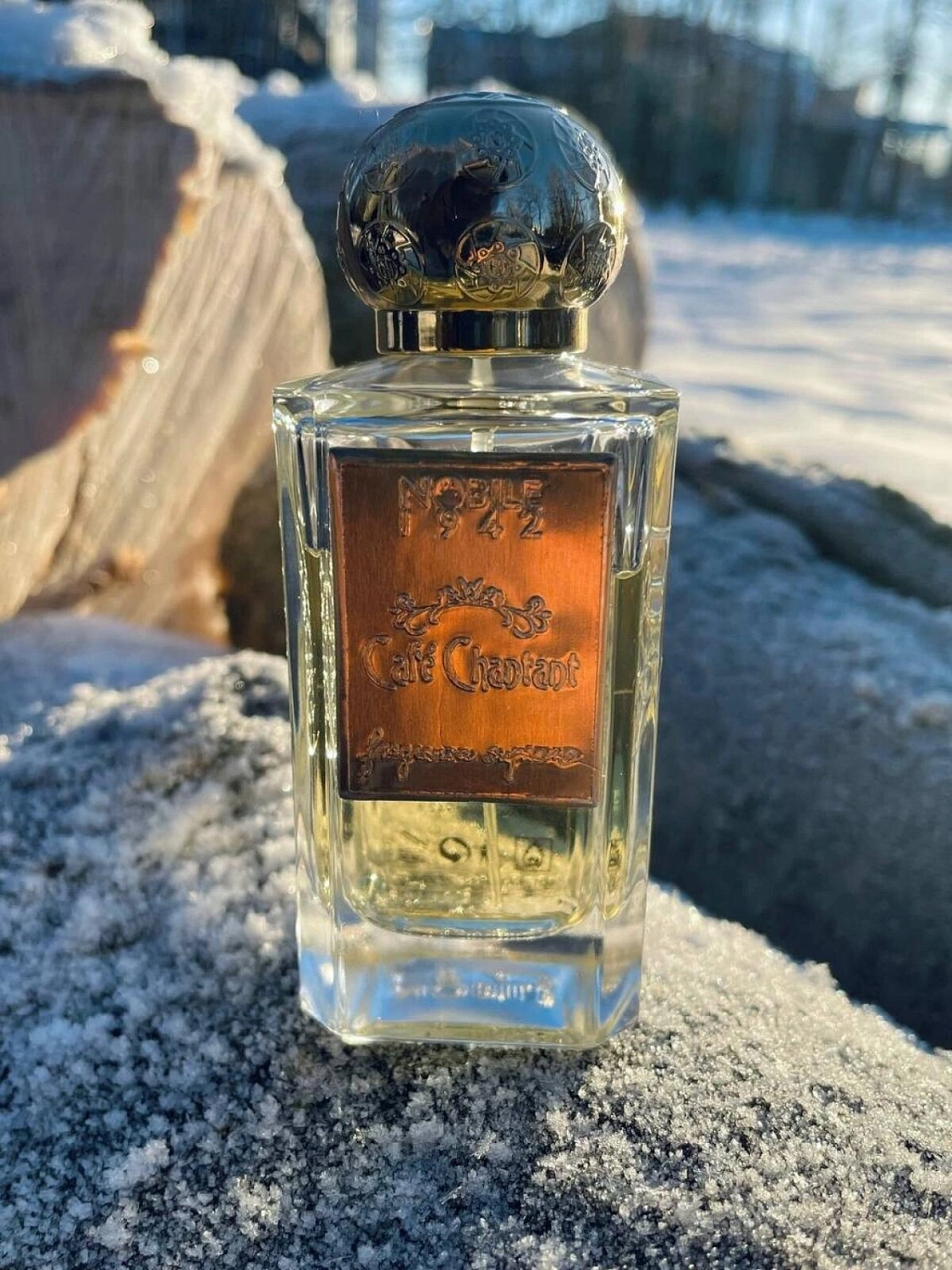 Nobile 1942 Cafe Chantant