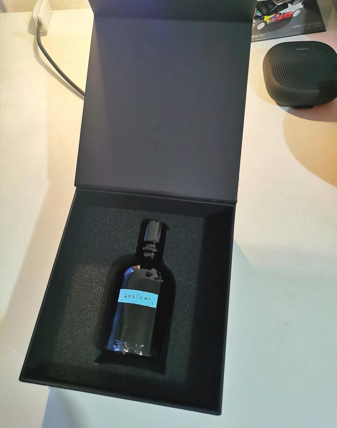 Once Perfume Desight