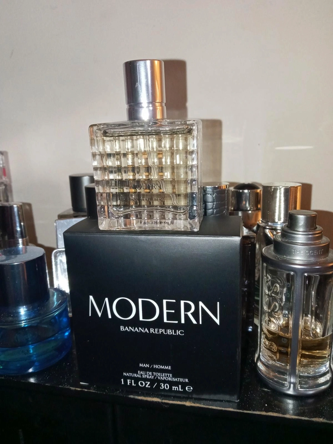 Banana Republic Modern Man