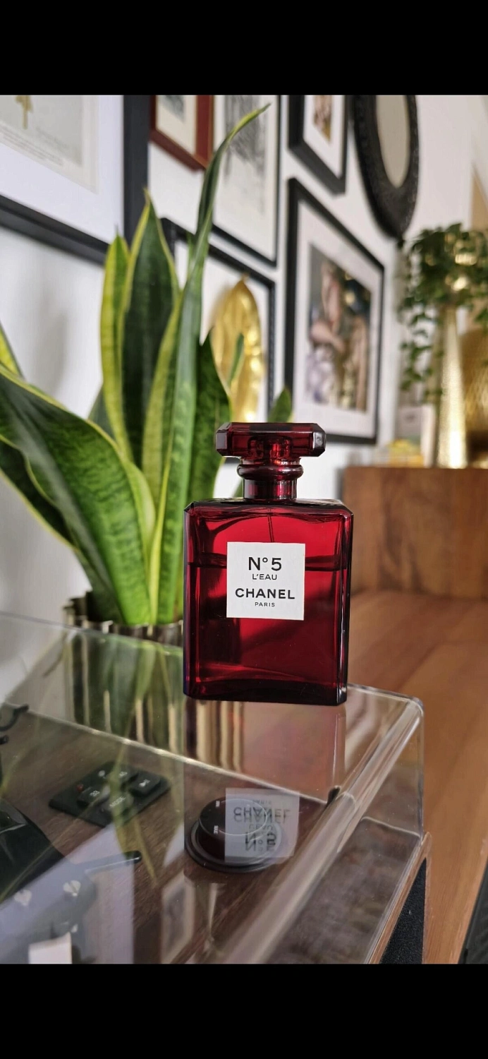 Chanel №5 Eau de Parfum Red Edition