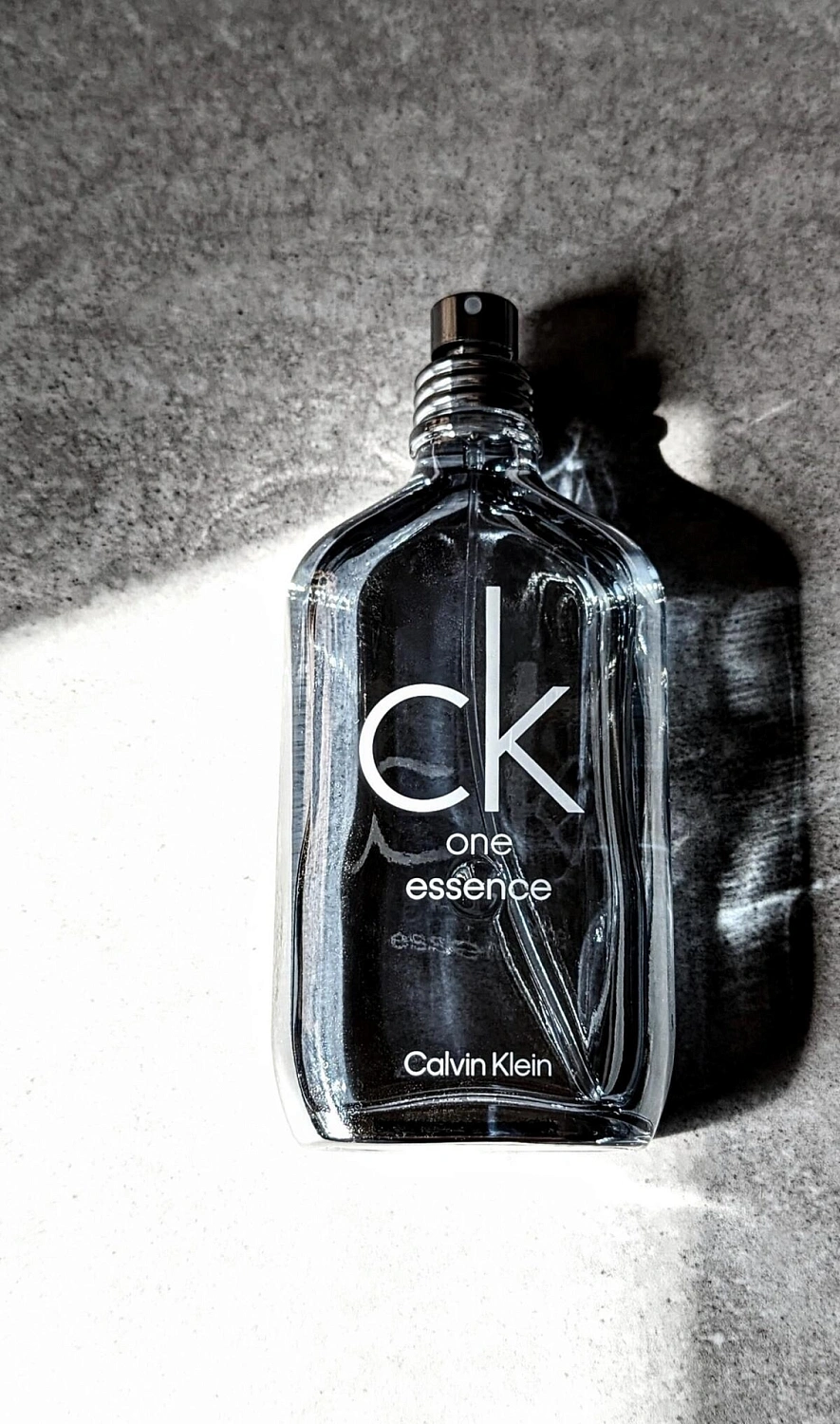 CALVIN KLEIN CK One Essence CALVIN KLEIN CK One Essence