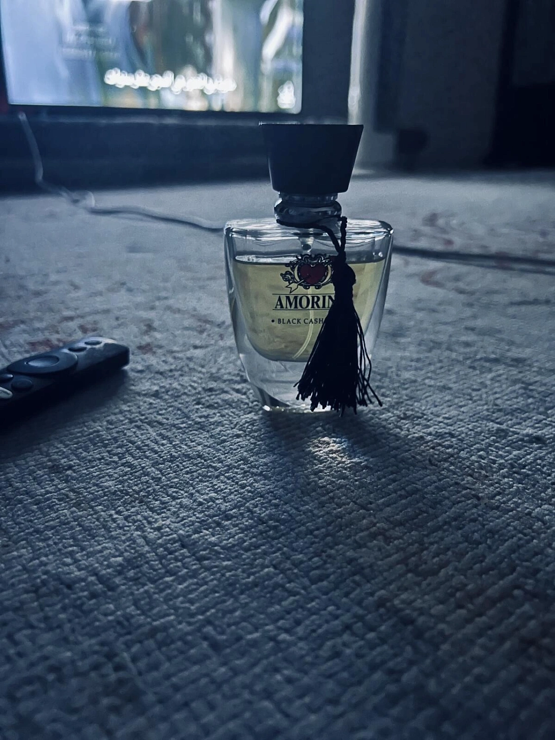 Amorino Prive Black Cashmere