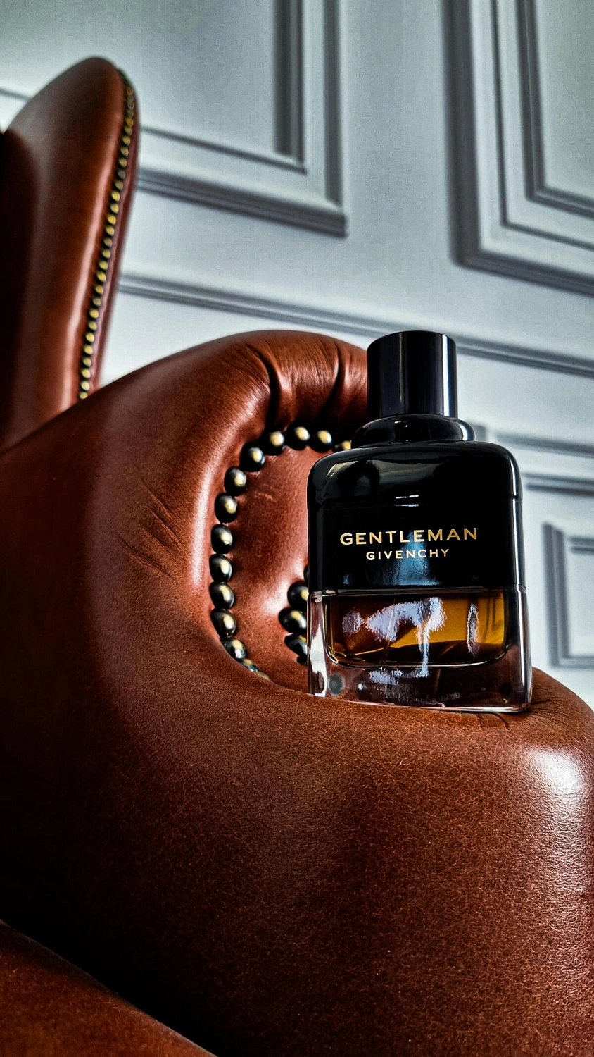 GIVENCHY Gentleman Eau de Parfum Reserve Privée