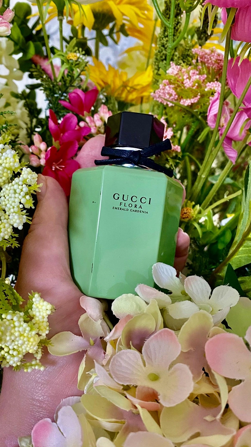 GUCCI Flora Emerald Gardenia GUCCI Flora Emerald Gardenia