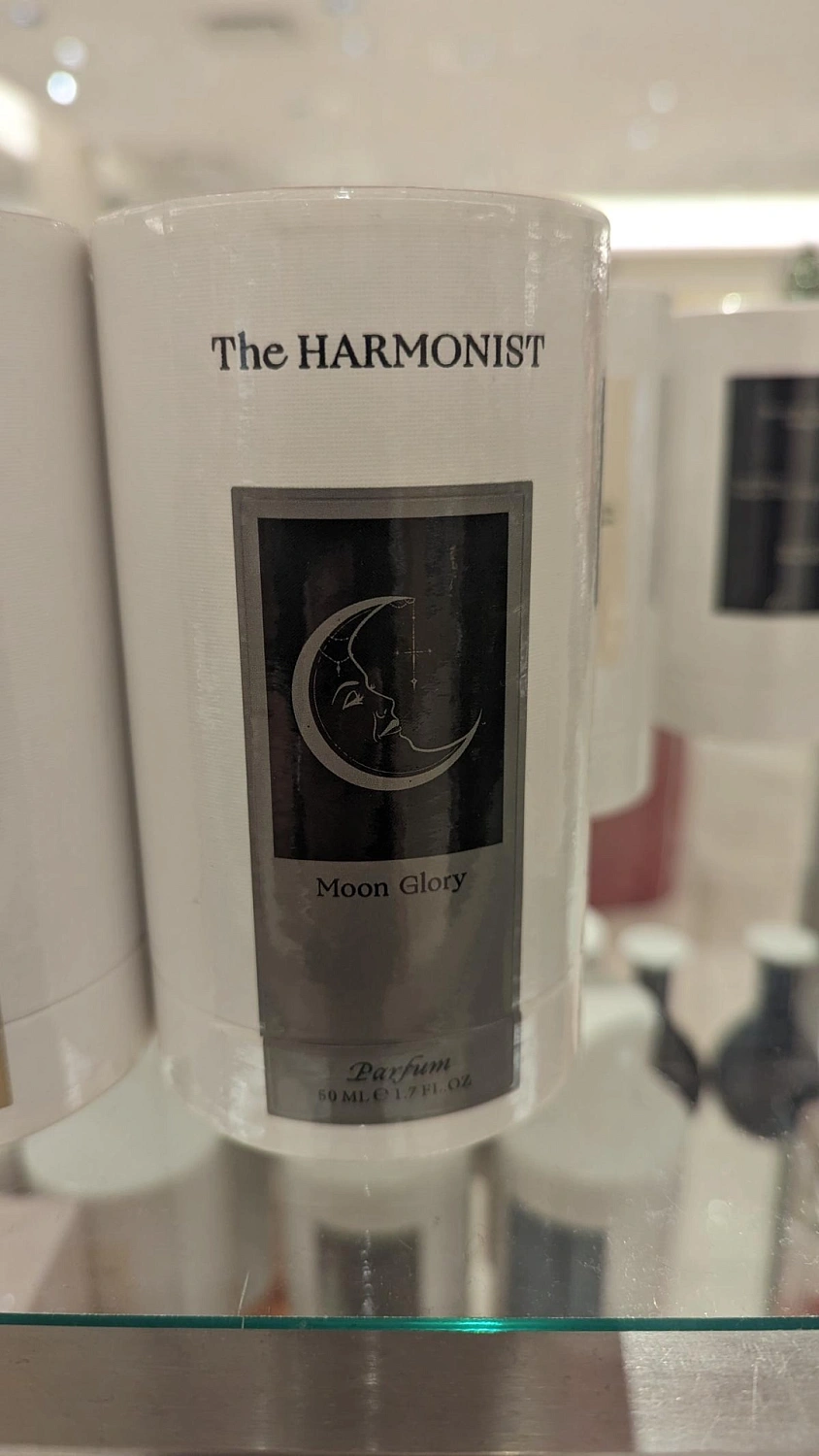 The Harmonist Moon Glory