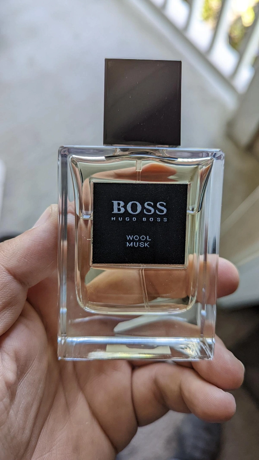 HUGO BOSS Wool & Musk