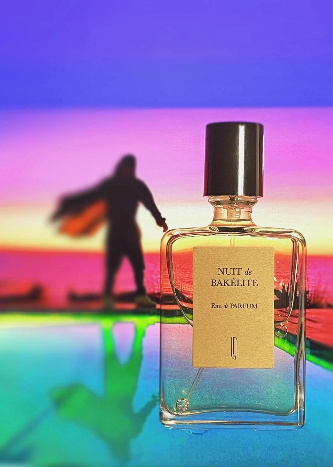 Naomi Goodsir Nuit de Bakelite