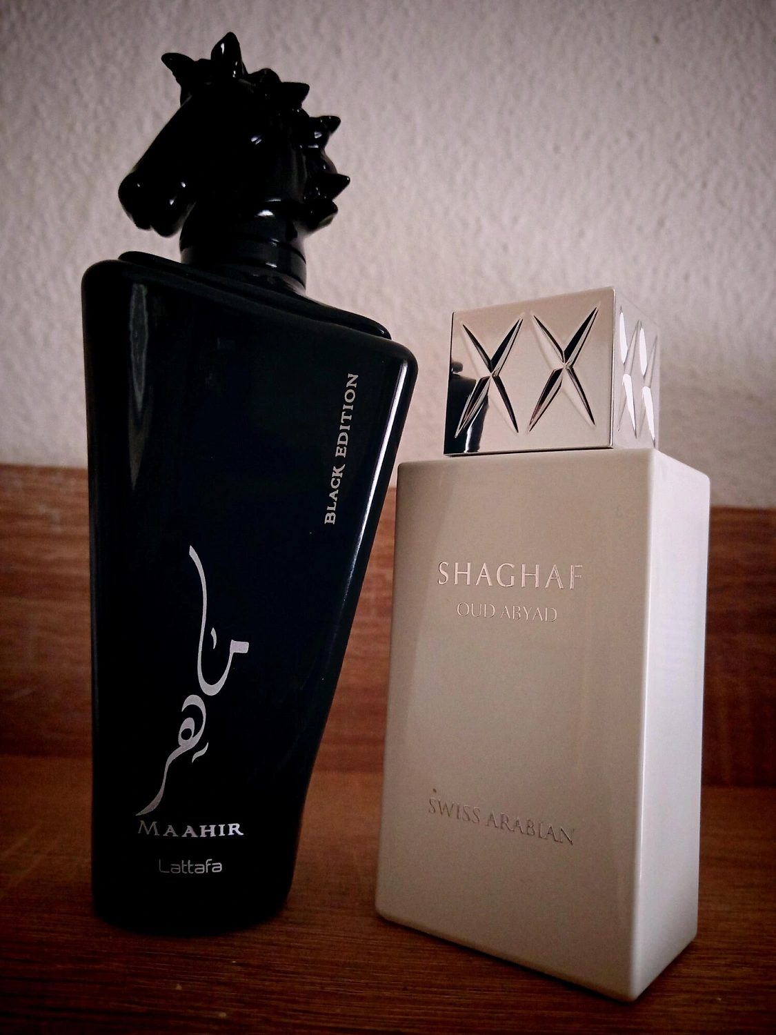 Lattafa Maahir Black Edition