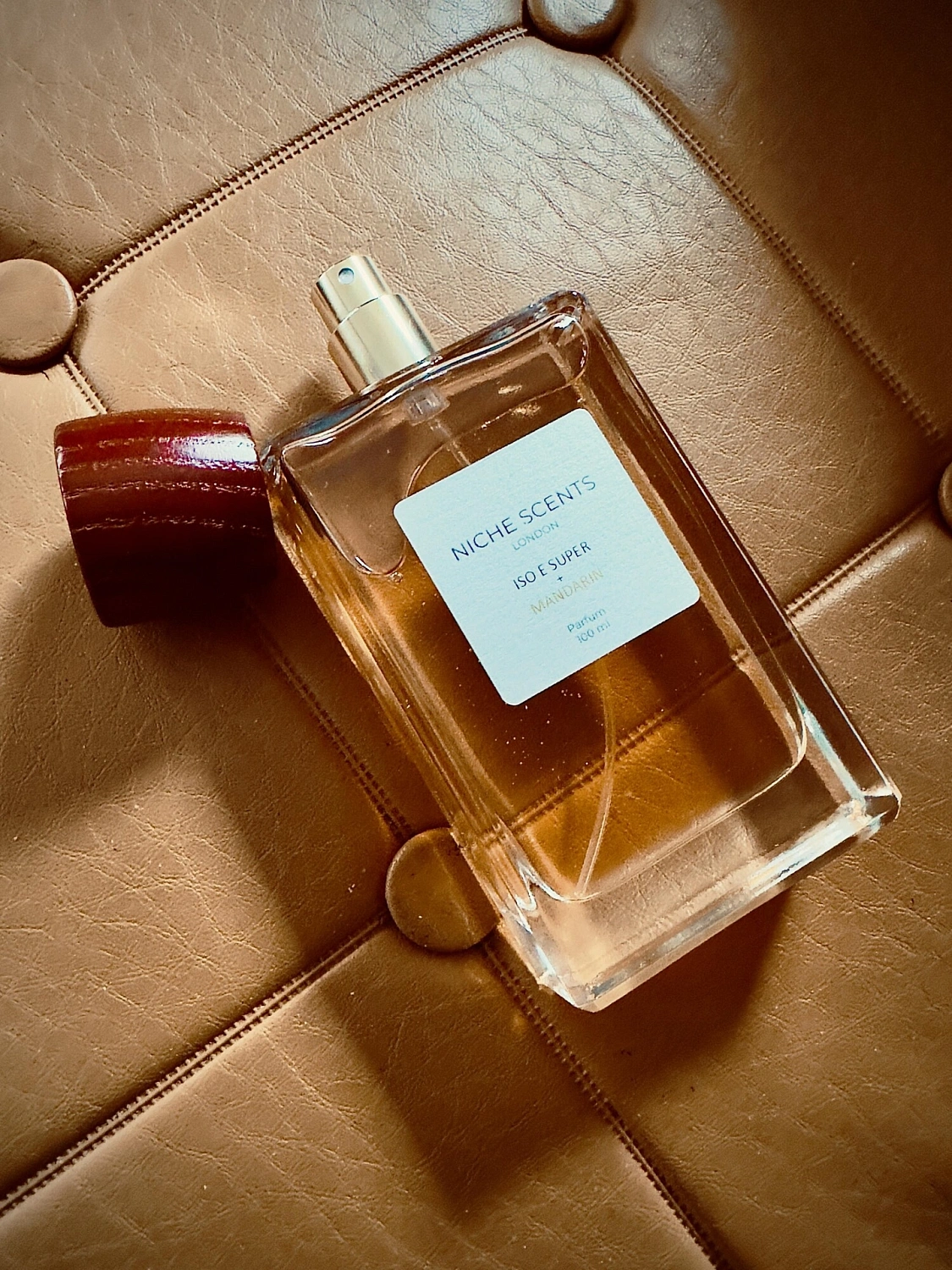 Escentric Molecules 01 + Mandarin