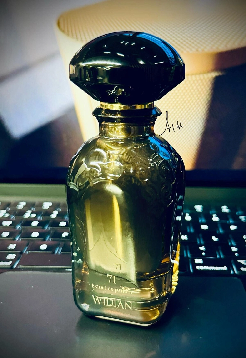 Aj Arabia Limited 71 Extrait de Parfum