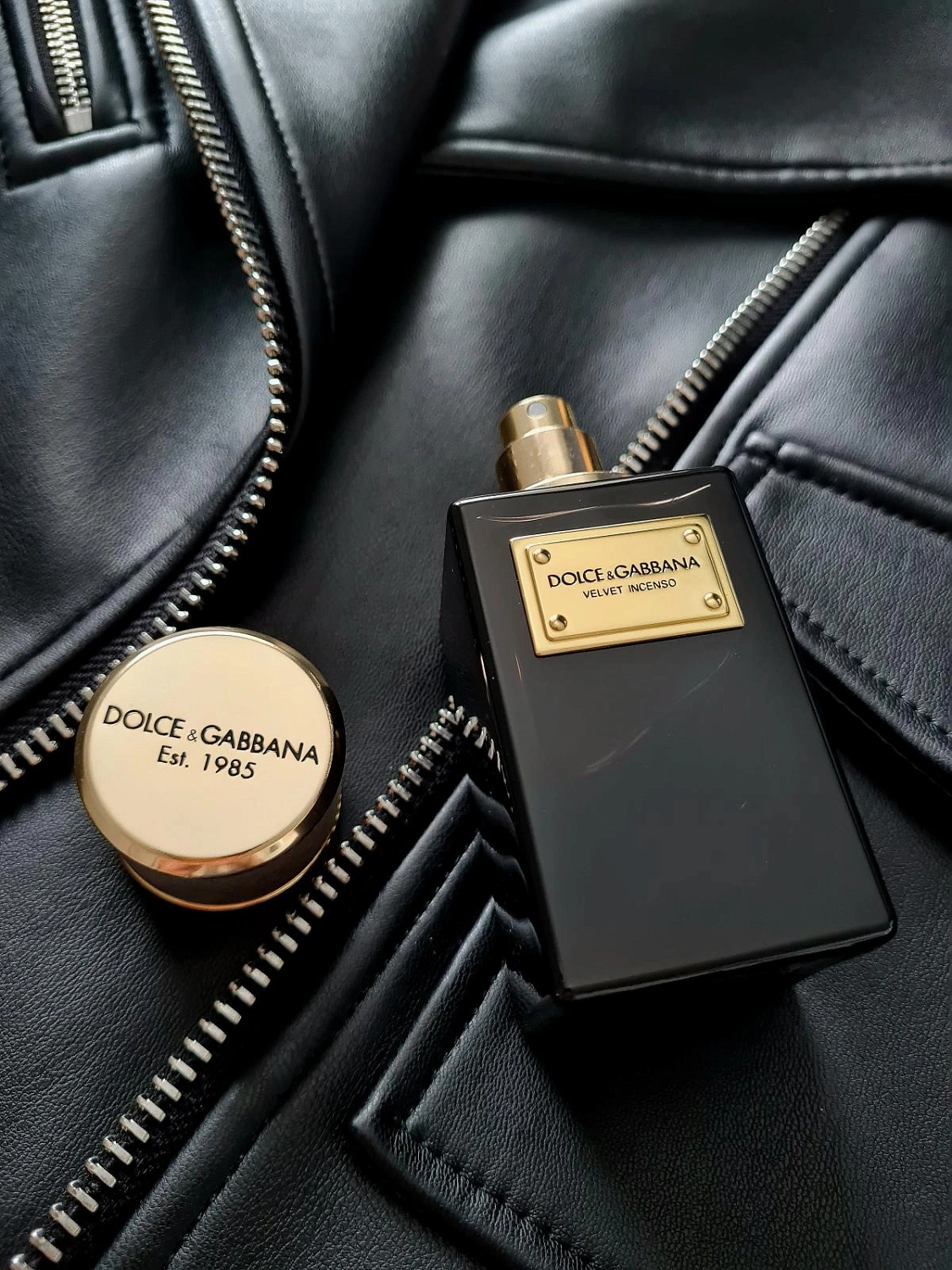 DOLCE & GABBANA Velvet Incenso DOLCE & GABBANA Velvet Incenso