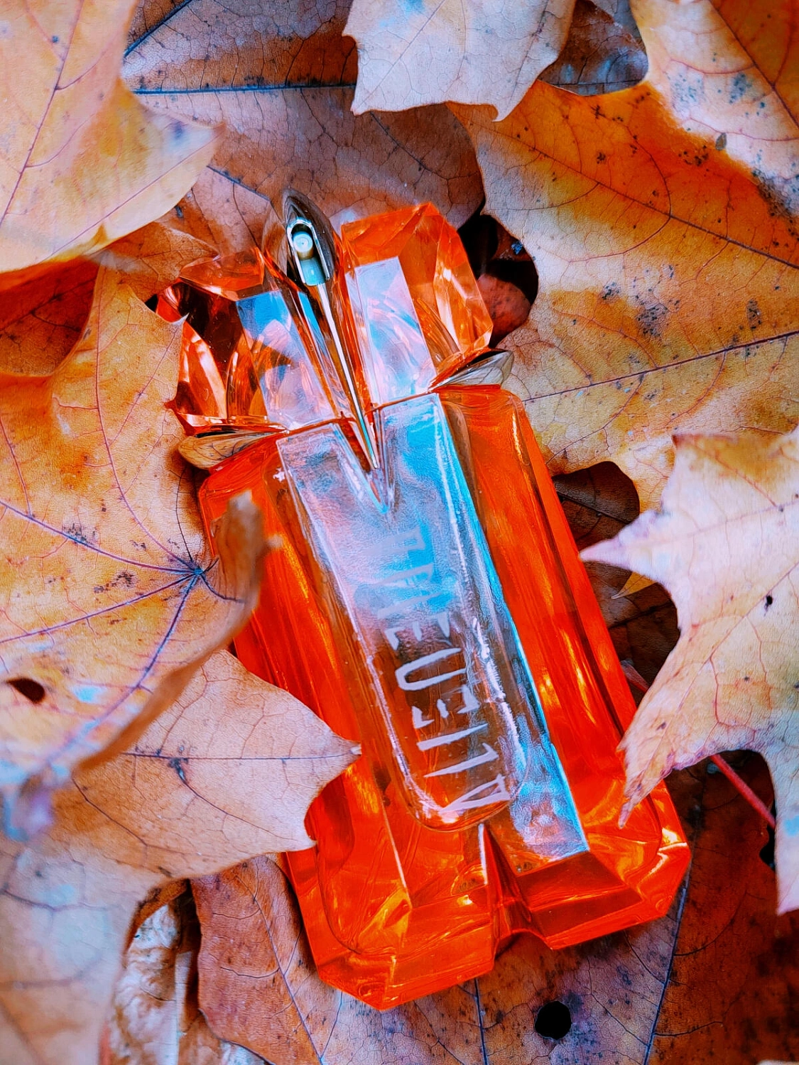 MUGLER Alien Sunessence Edition Saphir Soleil MUGLER Alien Sunessence Edition Saphir Soleil