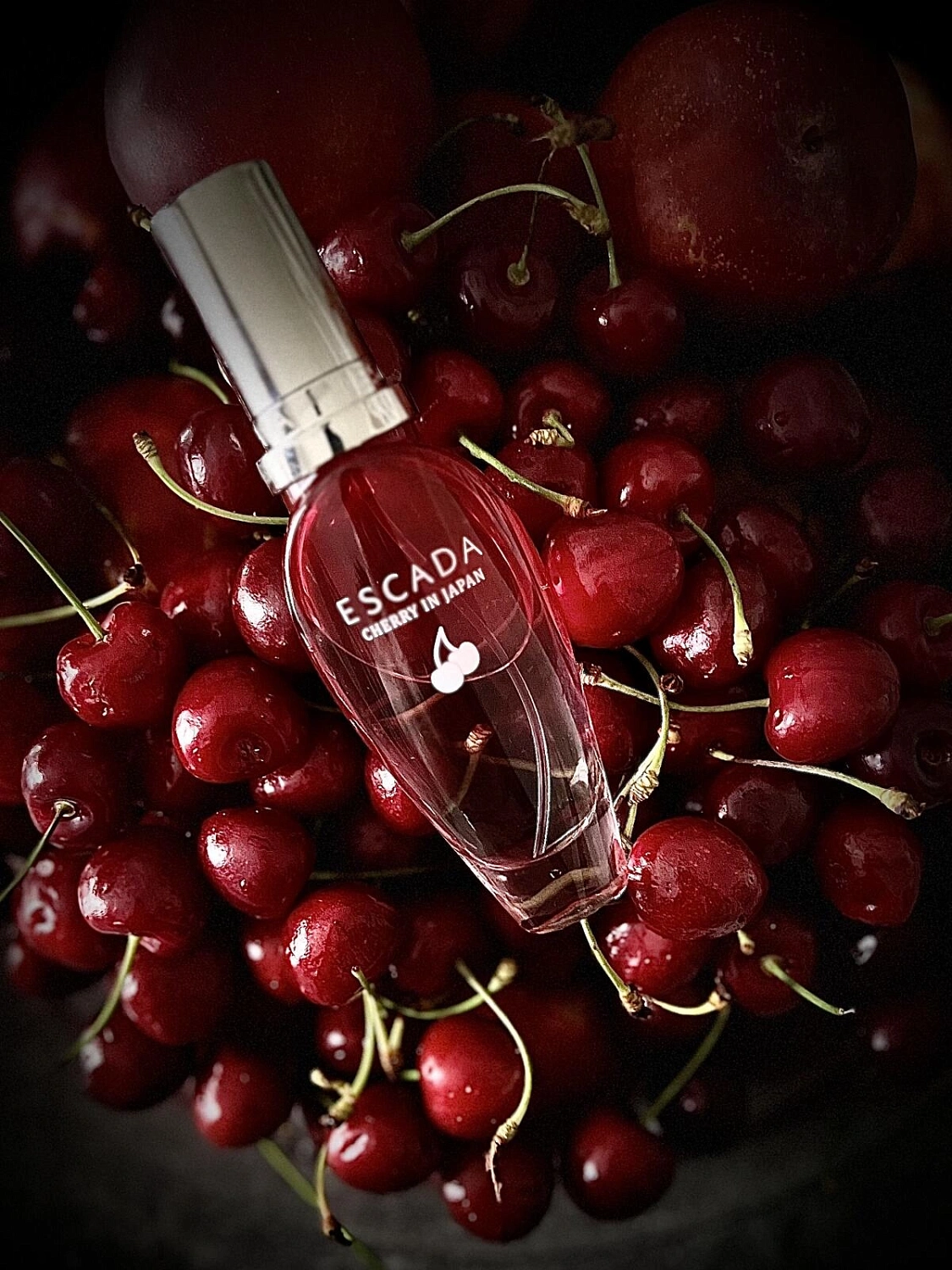 Escada Cherry In Japan