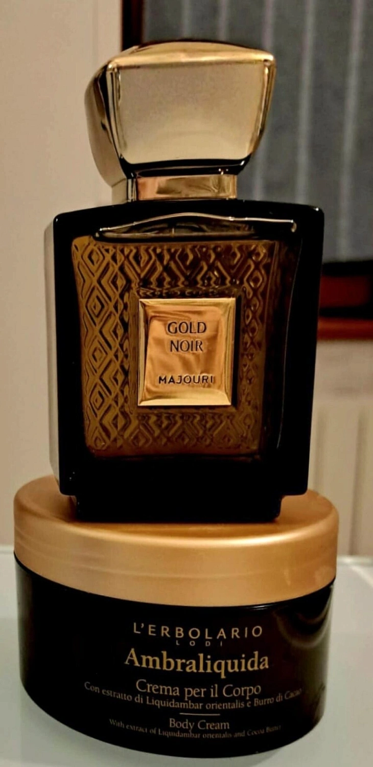 Majouri Gold Noir