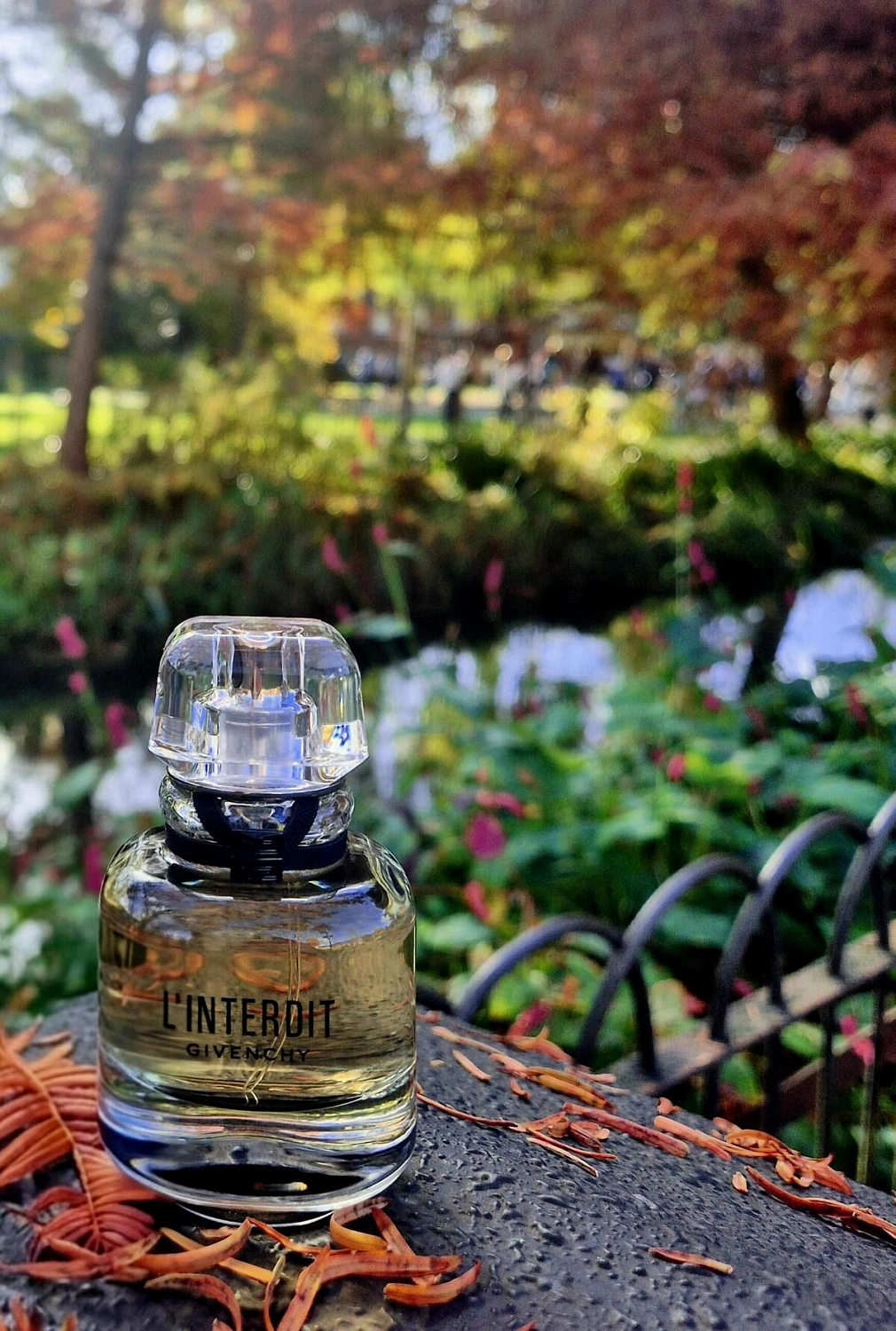 GIVENCHY L'Interdit (2018)