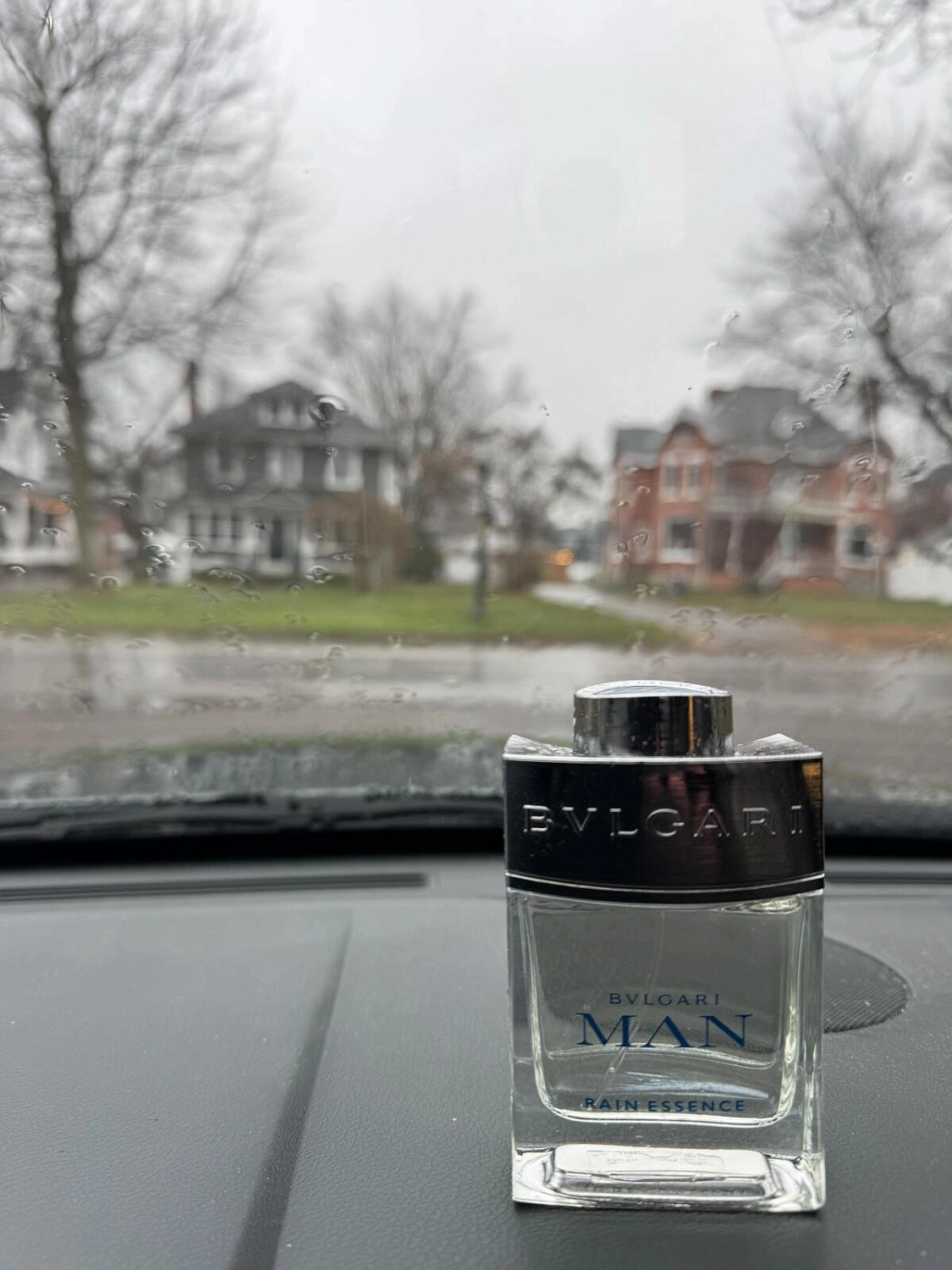 Bvlgari Man Rain Essence