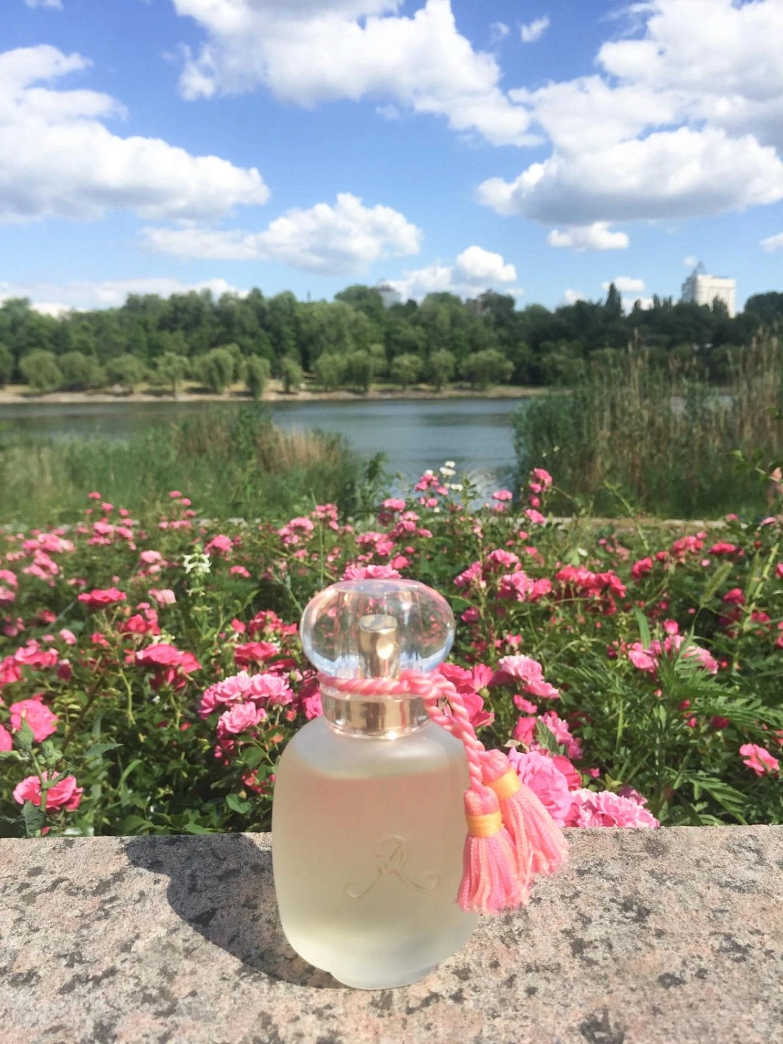 Les Parfums de Rosine Lotus Rose Les Parfums de Rosine Lotus Rose