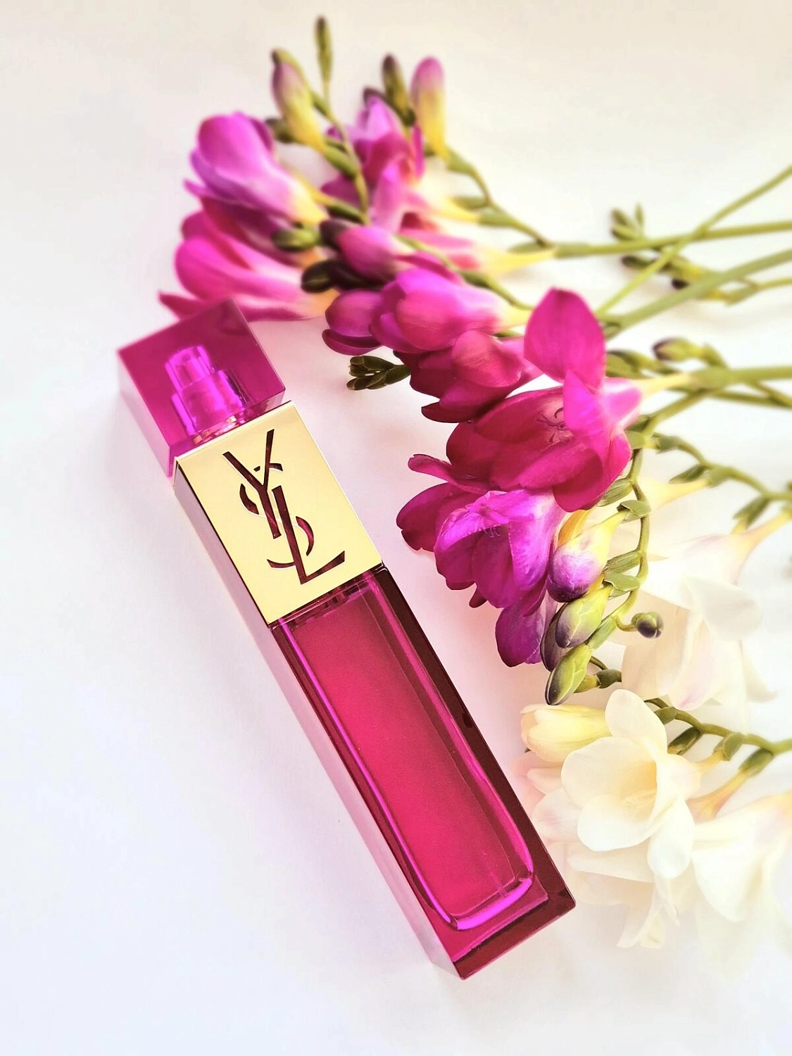 Yves Saint Laurent Elle