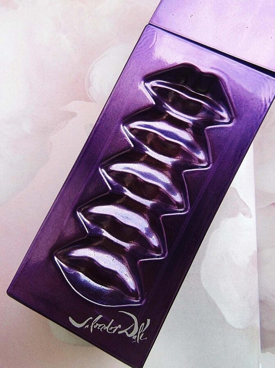 Salvador Dali Purplelips Sensual