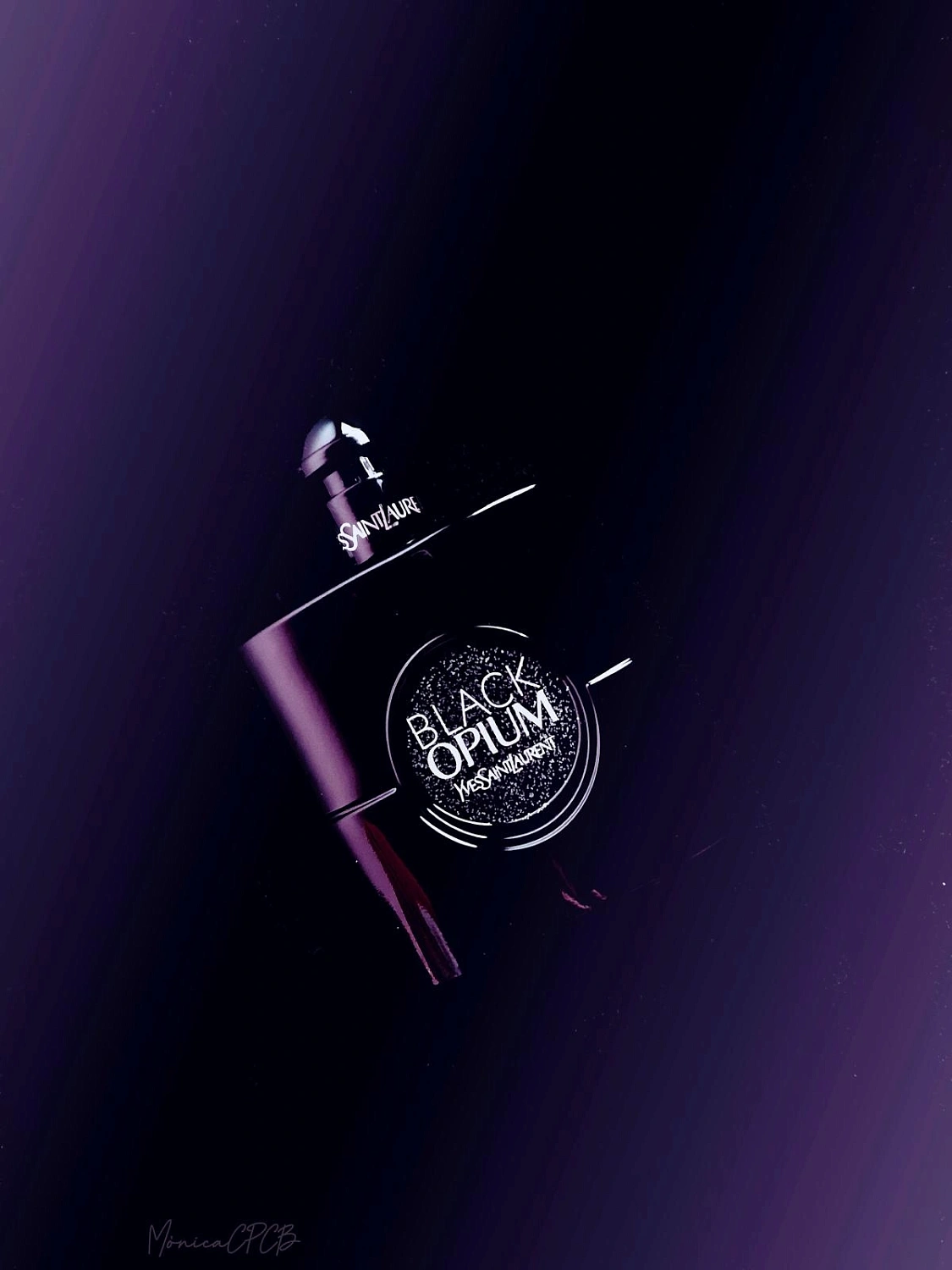Yves Saint Laurent Black Opium Le Parfum Yves Saint Laurent Black Opium Le Parfum