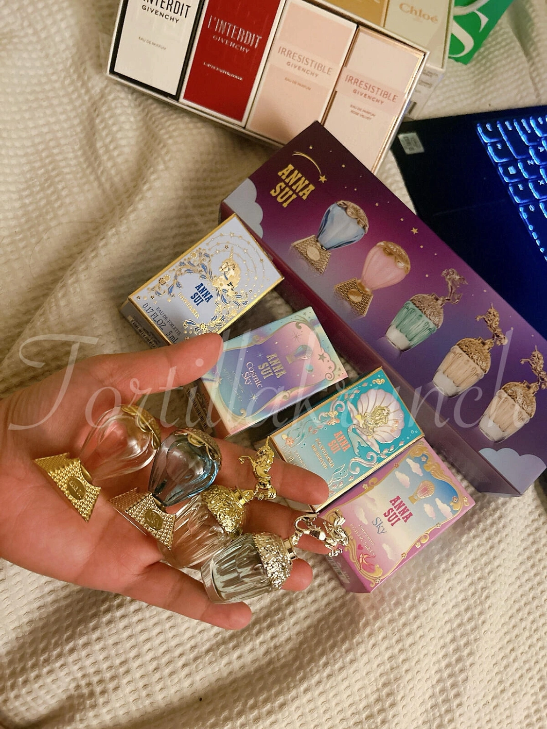 ANNA SUI Sky ANNA SUI Sky