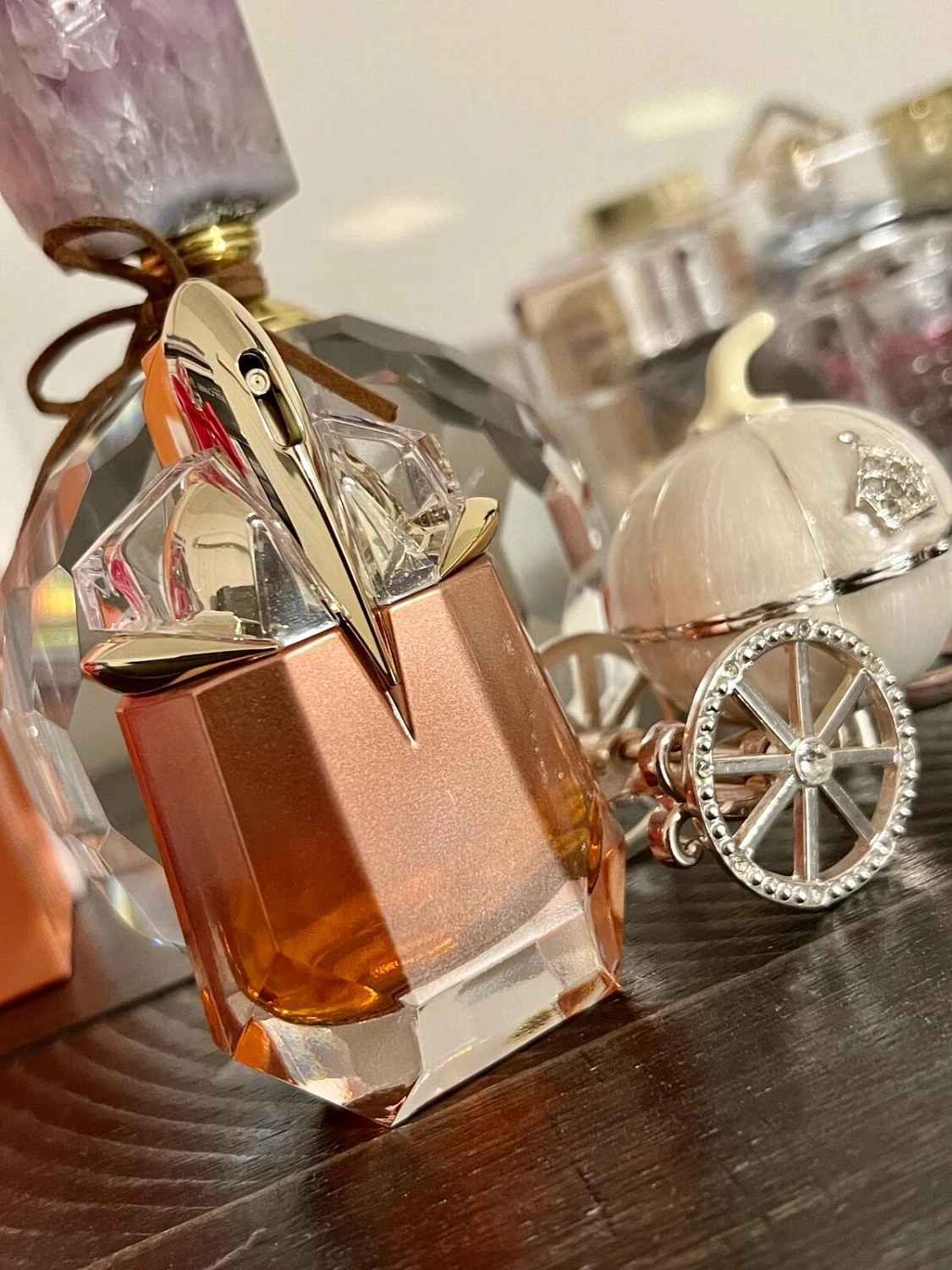 MUGLER Alien Goddess Supra Florale