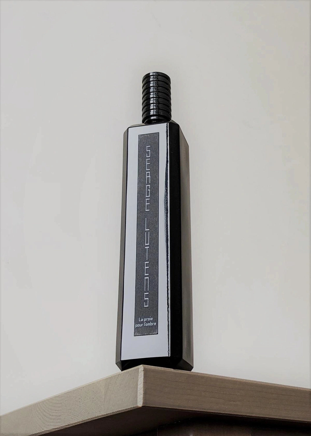 Serge Lutens La Proie Pour L'Ombre