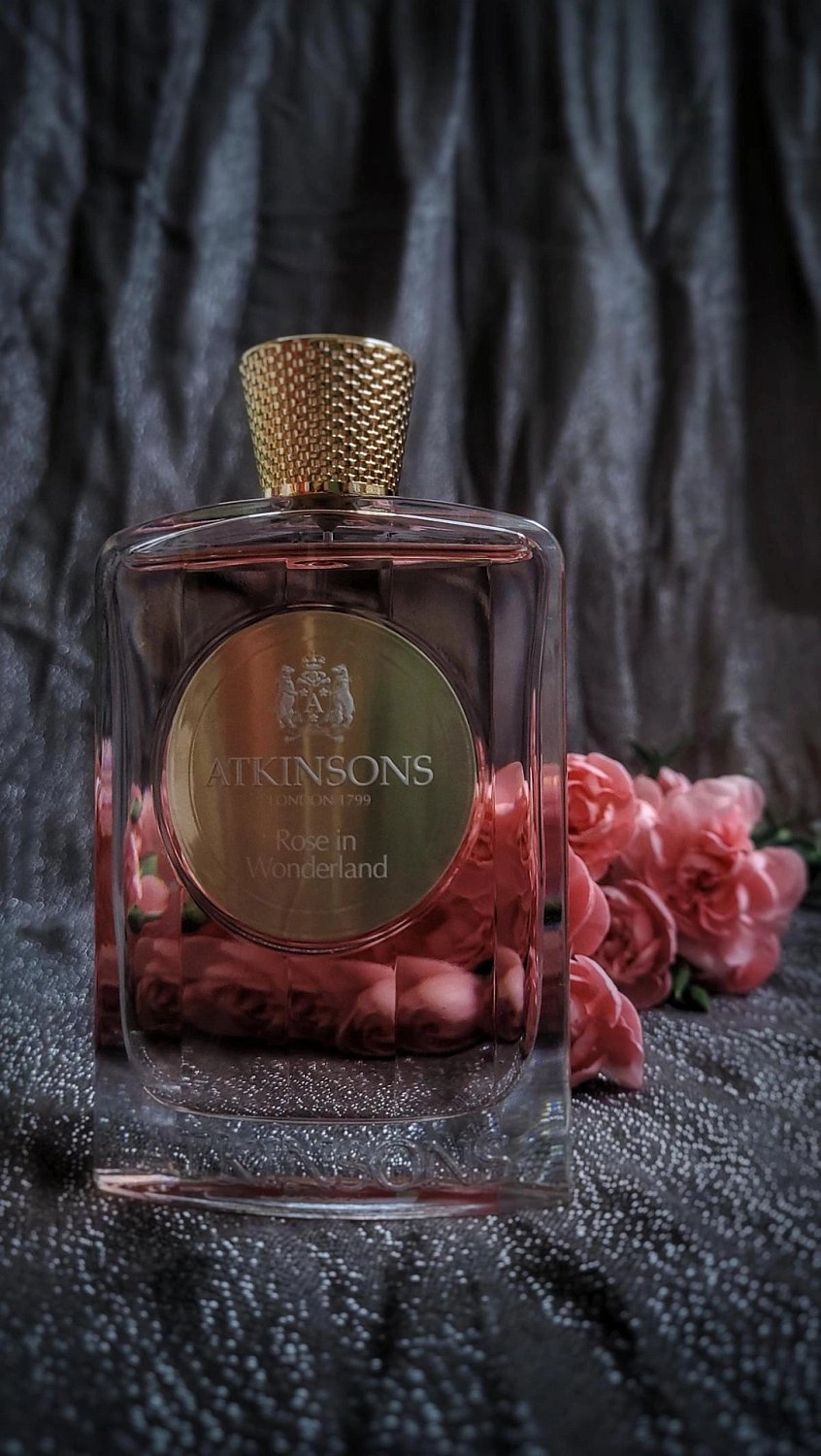 Atkinsons Rose in Wonderland