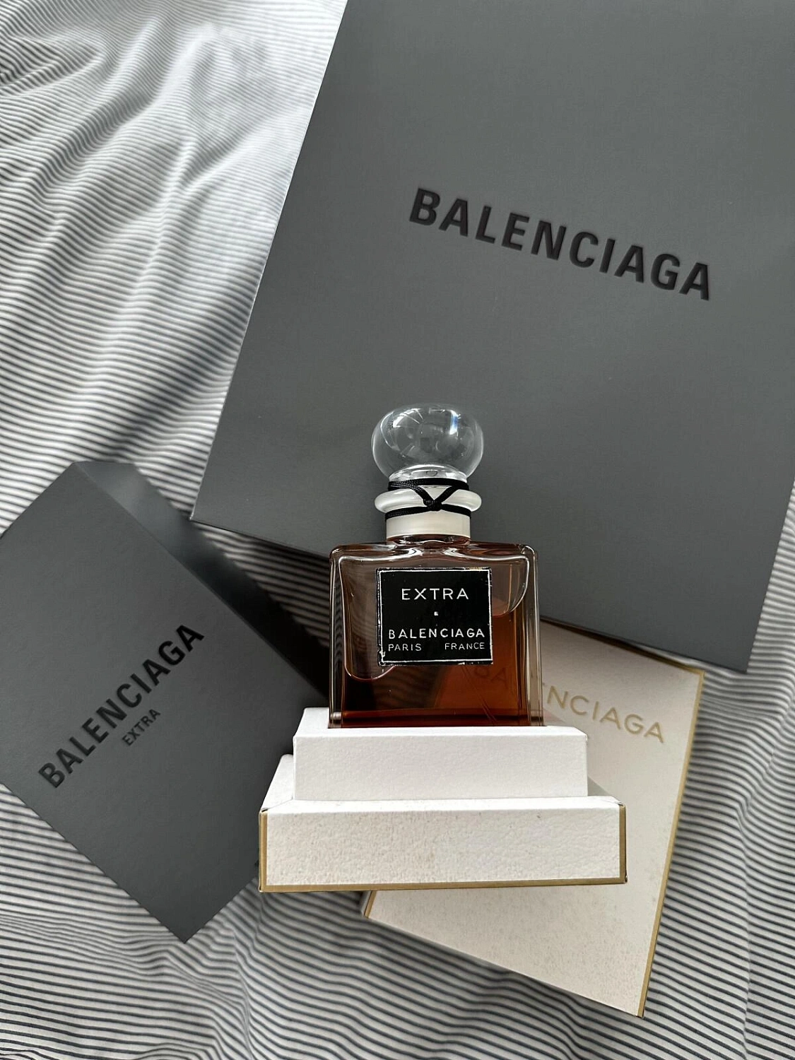 Extra Balenciaga