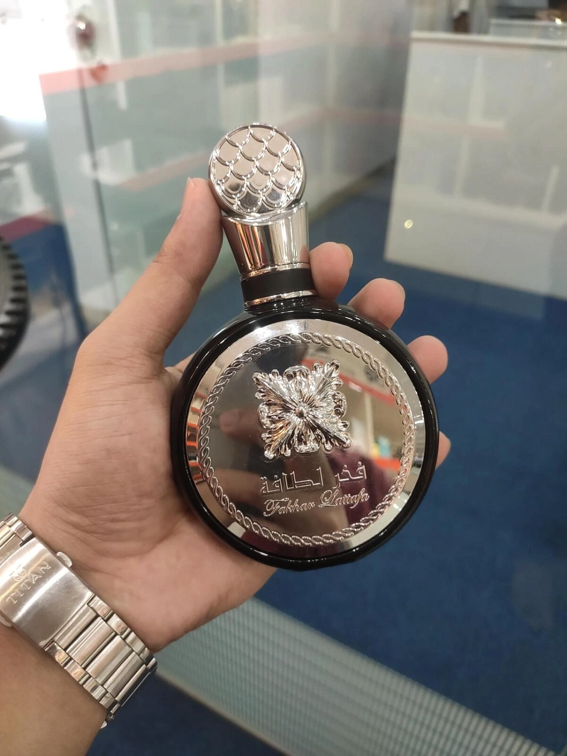 Lattafa Fakhar (Black)