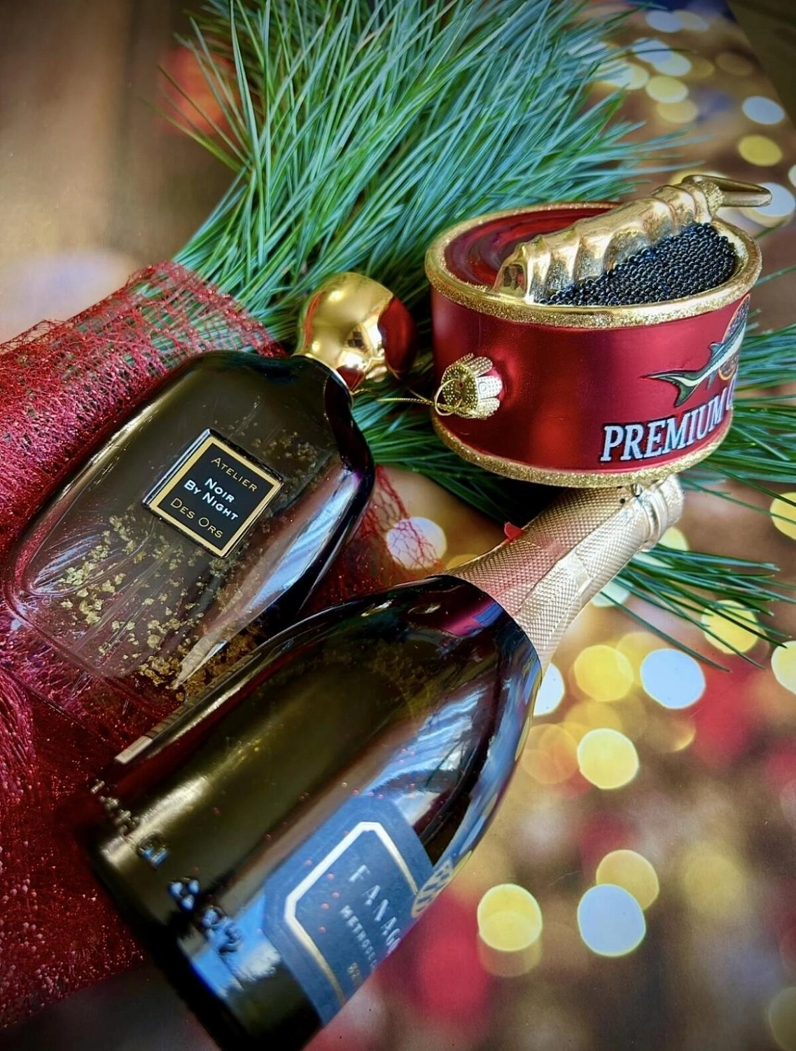 Atelier des Ors Noir by Night